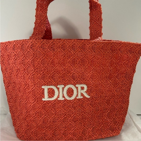Dior beauty  gift Red Woven small Tote - Picture 2 of 10